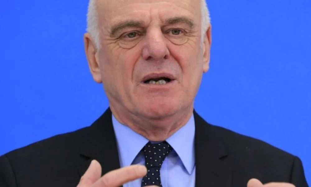 Γιατρός ΠΟΥ: Ο κορονοϊός θα μας ακολουθεί μέχρι να βρεθεί εμβόλιο